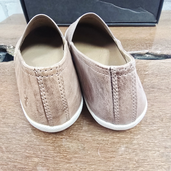 Frye Melanie Slip On - Picture 5 of 7